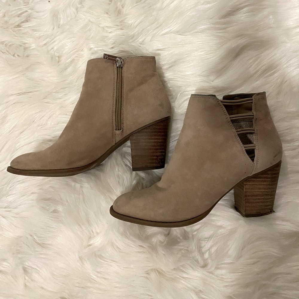Jessica Simpson booties